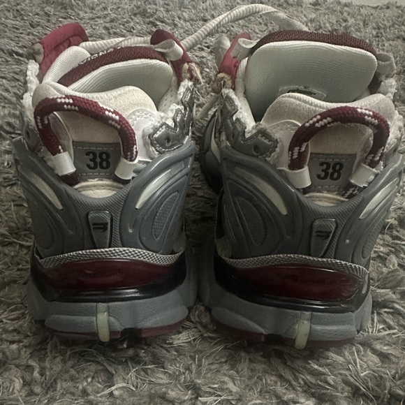 Balenciaga Runner Sneaker, Burgundy - Picture 11 of 11